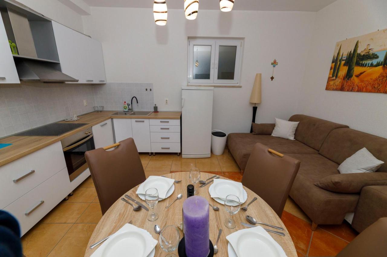 Lägenhet Matea Makarska